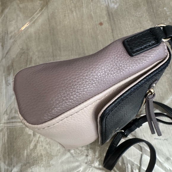 Kate spade crossbody bag like new - Picture 8 of 17